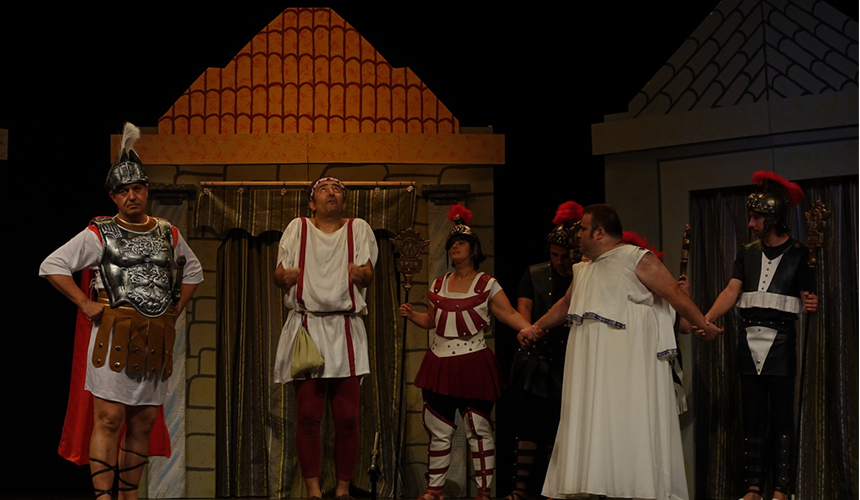 ESTÁN LOCOS ESTOS ROMANOS - XXII MUESTRA DE TEATRO AMATEUR DE EXTREMADURA